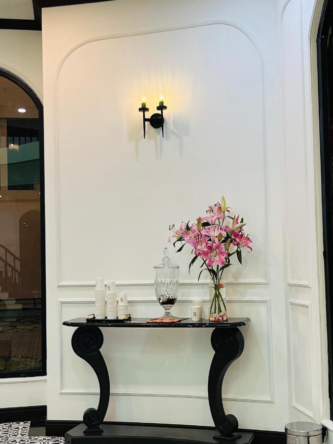 Gia Nghia Robin Hotel Exterior photo